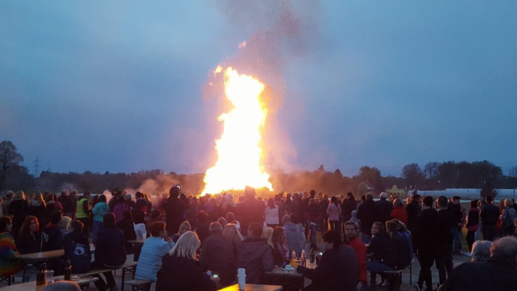 Osterfeuer 2026 in Graz-Umgebung – Von Brauchtum bis Party