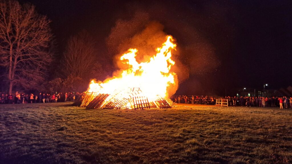 Osterfeuer 2026 in Graz-Umgebung – Von Brauchtum bis Party