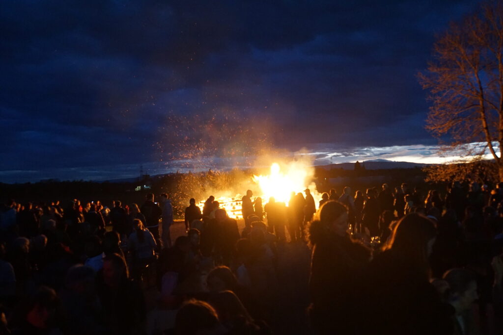 Erfolgreiches Gössendorfer Osterfeuer 2026 – 10 Jahre Brauchtum wiederentfacht!